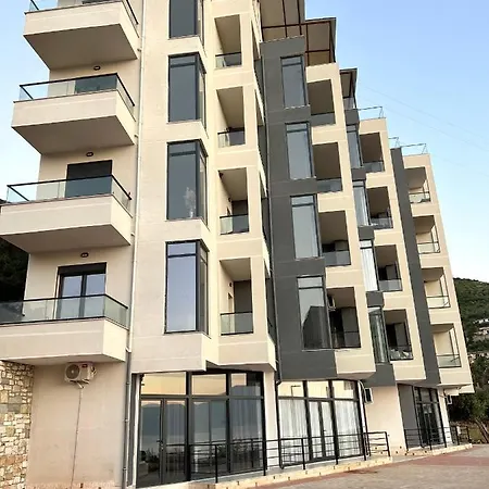 Sea You Soon Apartments Vlorë Buitenkant foto